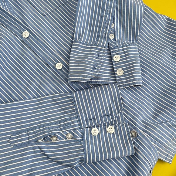 American Eagle Outfitters Button Down Shirt, Blue with White Stripes, Size 6 - Picture 7 of 7